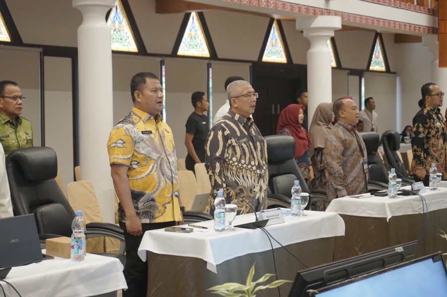 Wakil Bupati Asahan hadiri High Level Meeting Tim Pengendalian Inflasi Daerah (TPID) dan Tim Percepatan dan Perluasan Digitalisasi Daerah (TP2DD)
