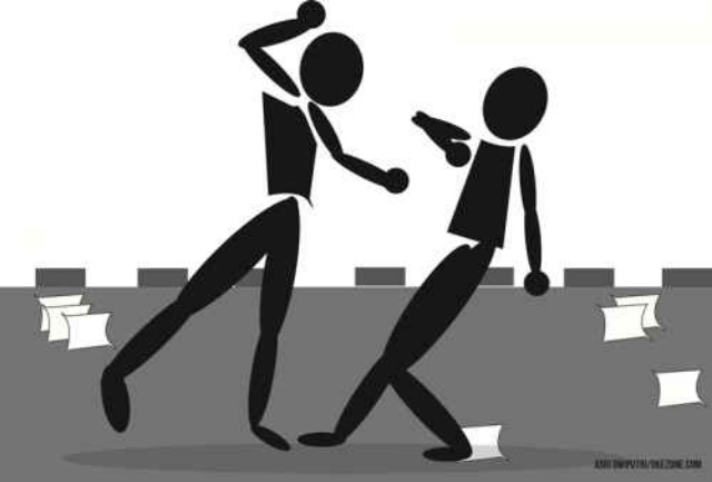 Waduh...!!! Dua Waria Saling Adu Jotos Gara-gara Gebetan Diganggu