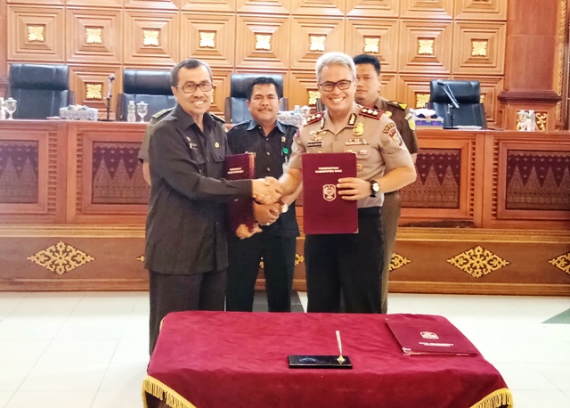 Pemkab Siak dan Polres Siak Teken MoU Penerimaan Anggota Polri