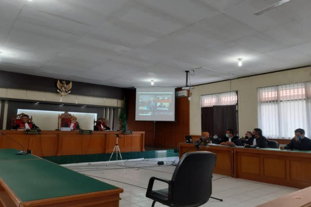 Bupati Non aktif Amril Mukminin Minta Proses Persidangan Dipekanbaru