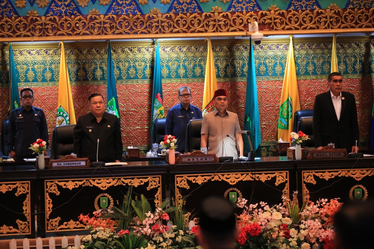 DPRD Riau Sepakati Rekomendasi LKPJ 2025