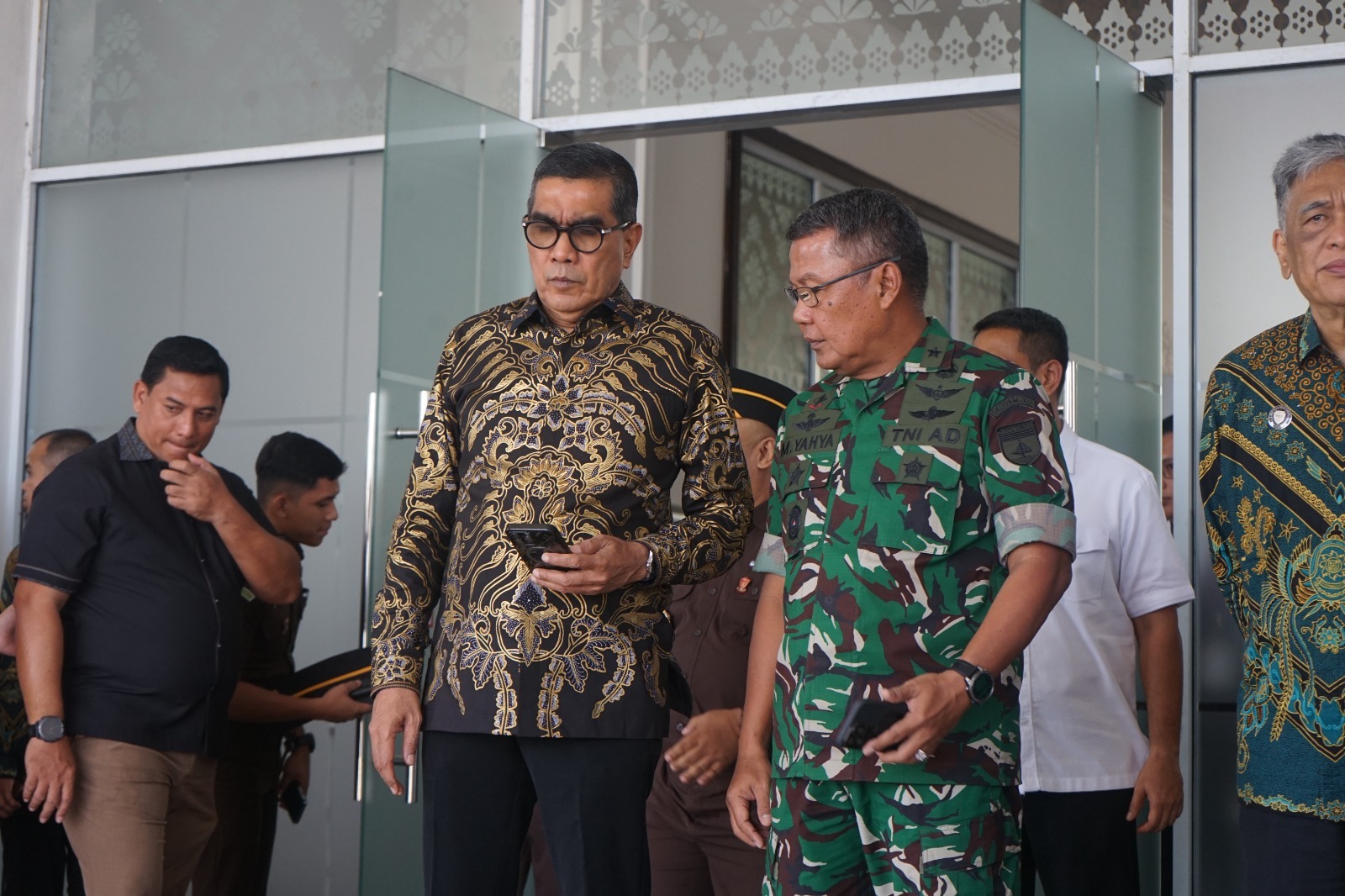 Wakil Ketua DPRD Sambut Kedatangan Kajati Riau