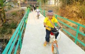 Senyum Nyaring di Atas Jembatan TMMD 129 Bojonegoro Brang Etan: Buat Ibu-Ibu dan Santri Cilik Bernapas Lega