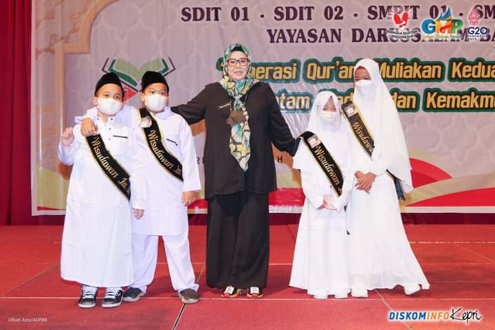 Wagub Marlin Hadiri Wisuda 303 Tahfiz Alquran
