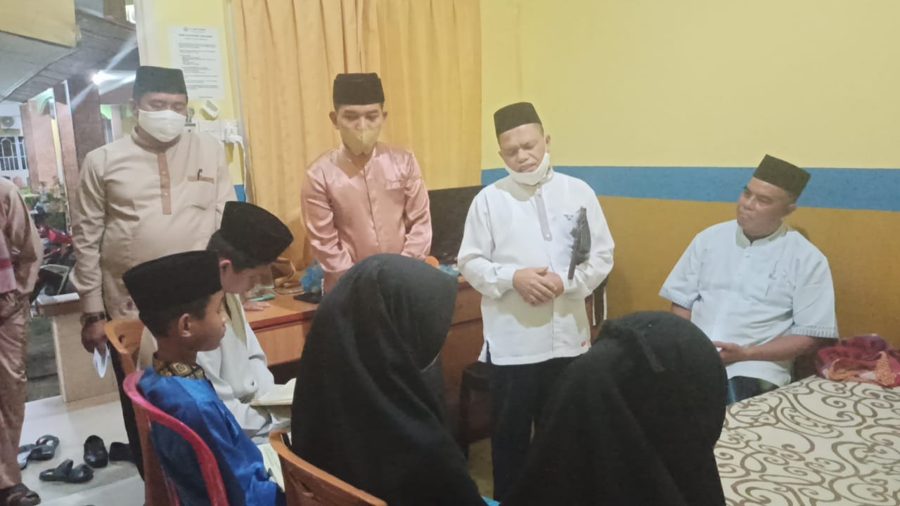 Kepala Kemenag Lingga Kunjungi Peserta STQ