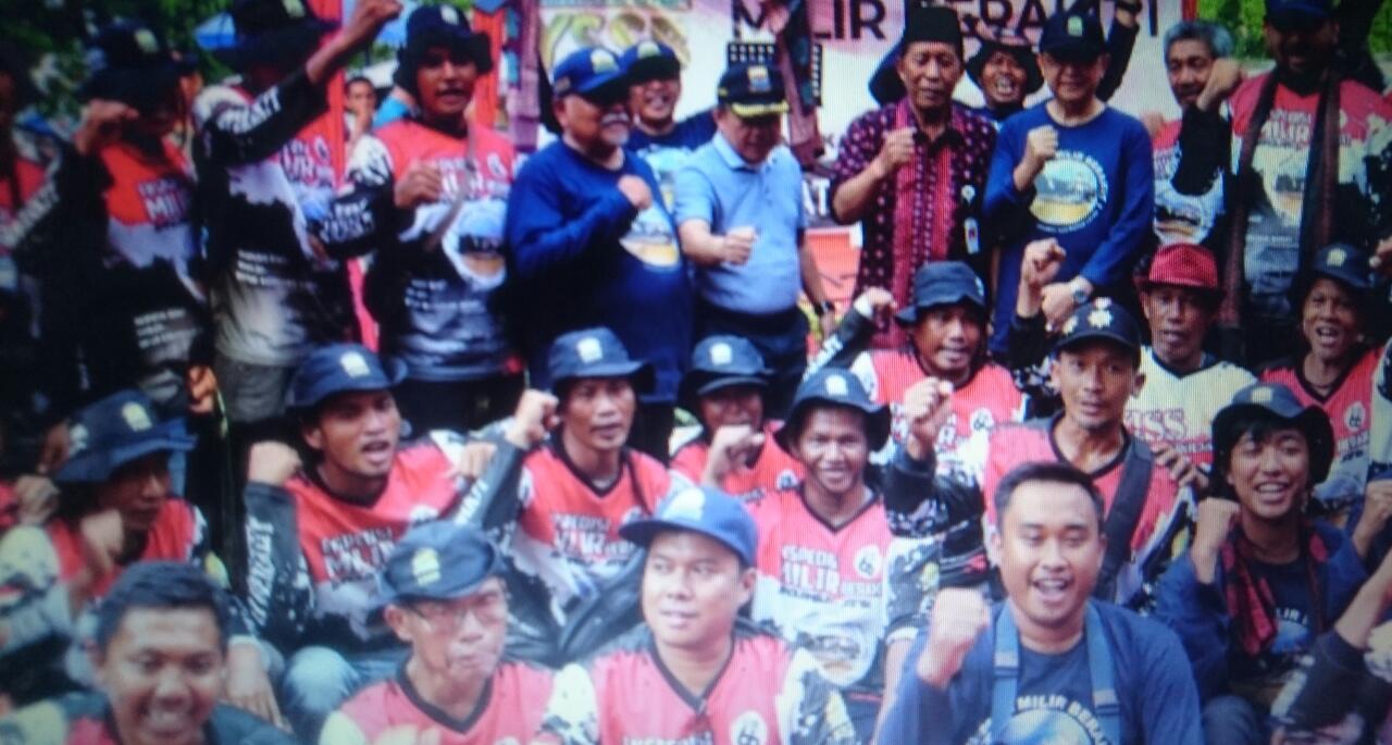 Gubernur Jambi Sambut Tim Ekspedisi Milir Berakit