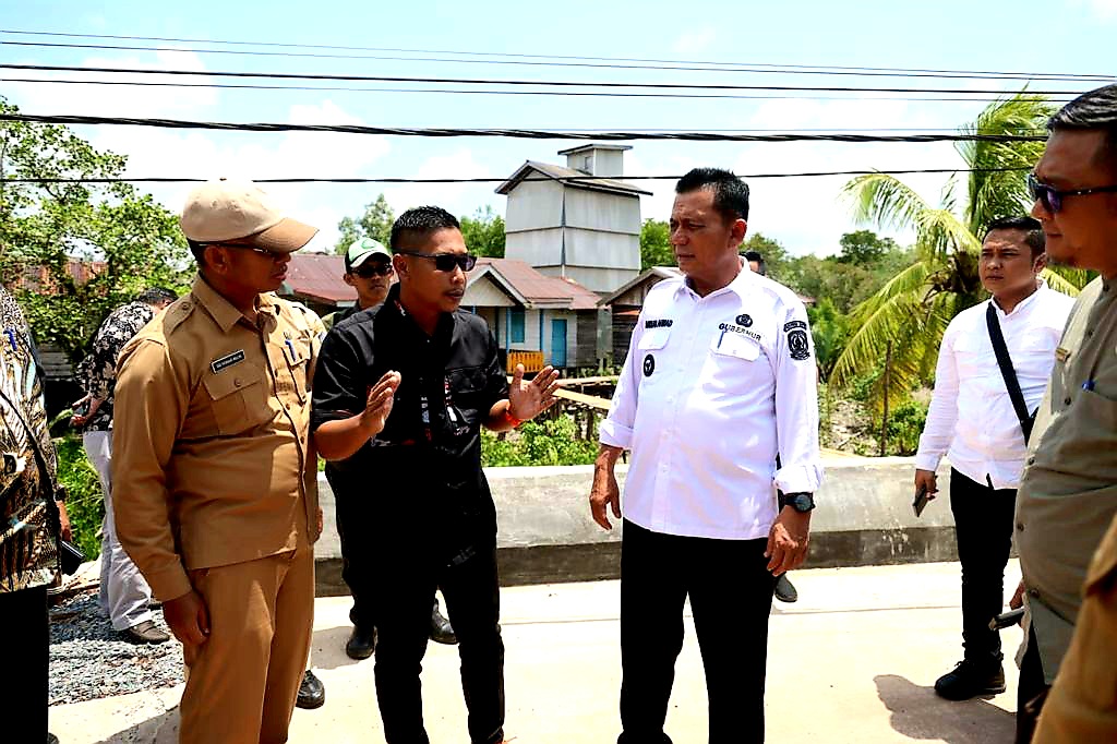 Ansar: Kita Lanjut Bangun Ruas Jalan Simpang Limbung-Semalir Sepanjang 3,8 KM