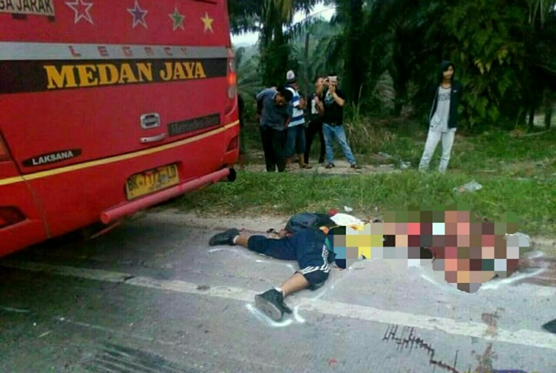 Kecelakaan Maut Di JALINSUM KM 114, Bus Dan Sepeda Motor