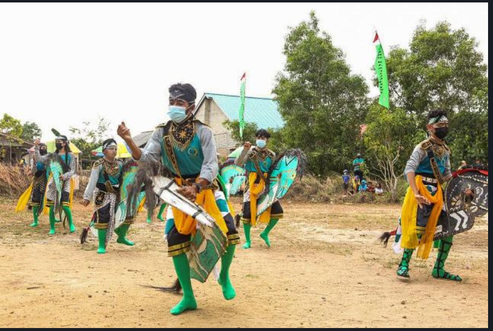 Lestarikan Budaya, Rahma Apresiasi Kesenian Kuda Lumping