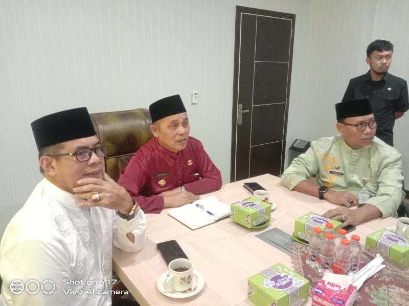 Bupati Herman Segera Lanjutkan Pembangunan Islamic Center