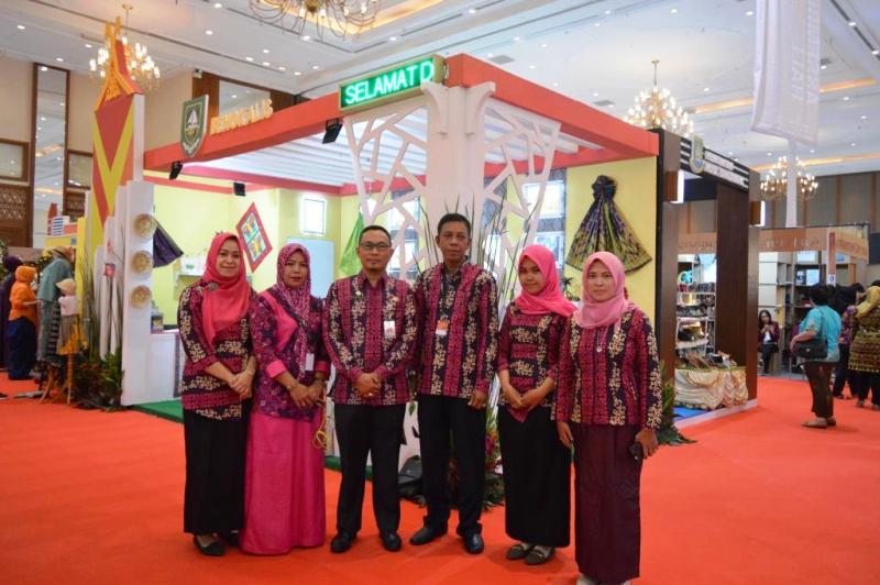Dekranasda Bengkalis Tampilkan Produk Kerajinan di Inacraft 2019