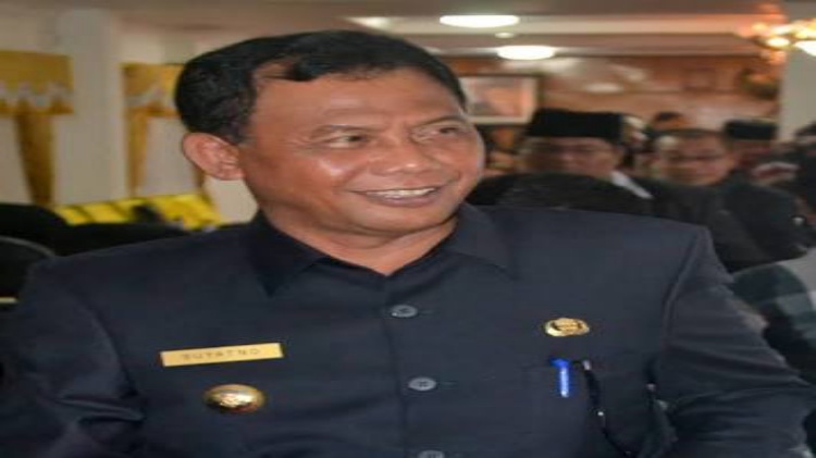 Mendampingi Andi Rachman, Suyatno: 'Kalau Peluang Ada Apa Salahnya'