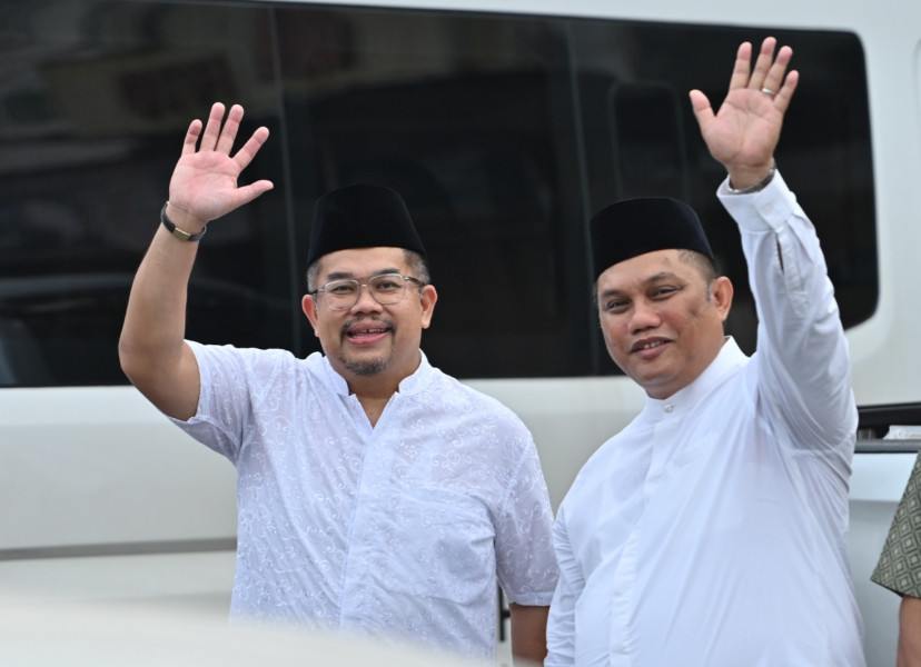 Romantisme Ferdiansyah - dr Feri dan Perspektif Masyarakat Dumai