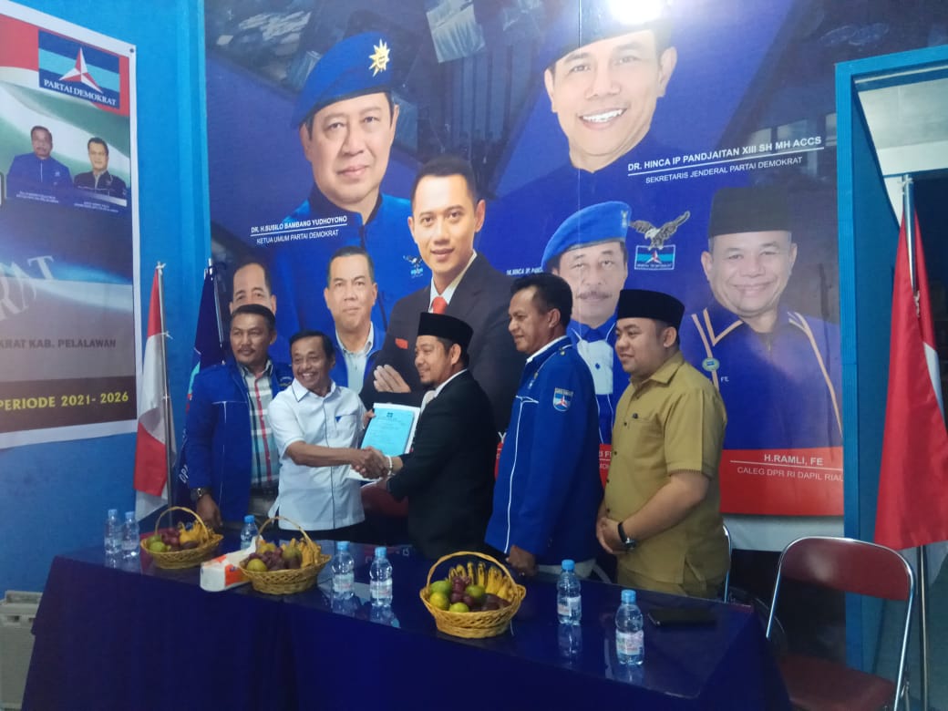 Daftar ke Partai Demokrat, Adi Sukemi Kembalikan Berkas