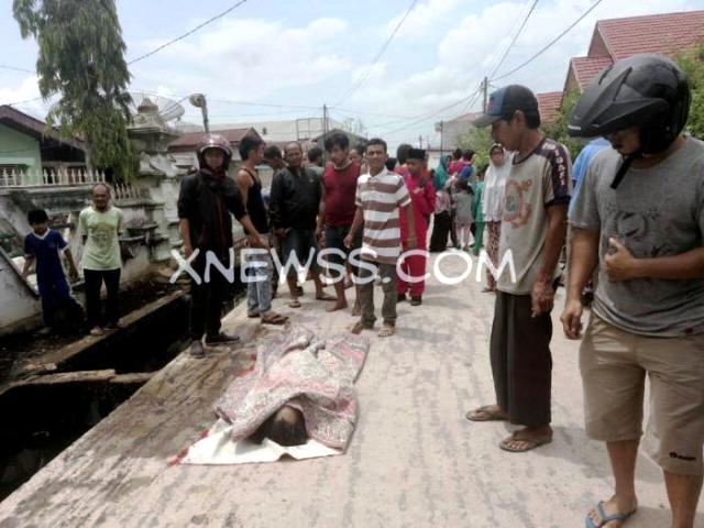 Sesosok Jasad di Temukan Warga di Selokan