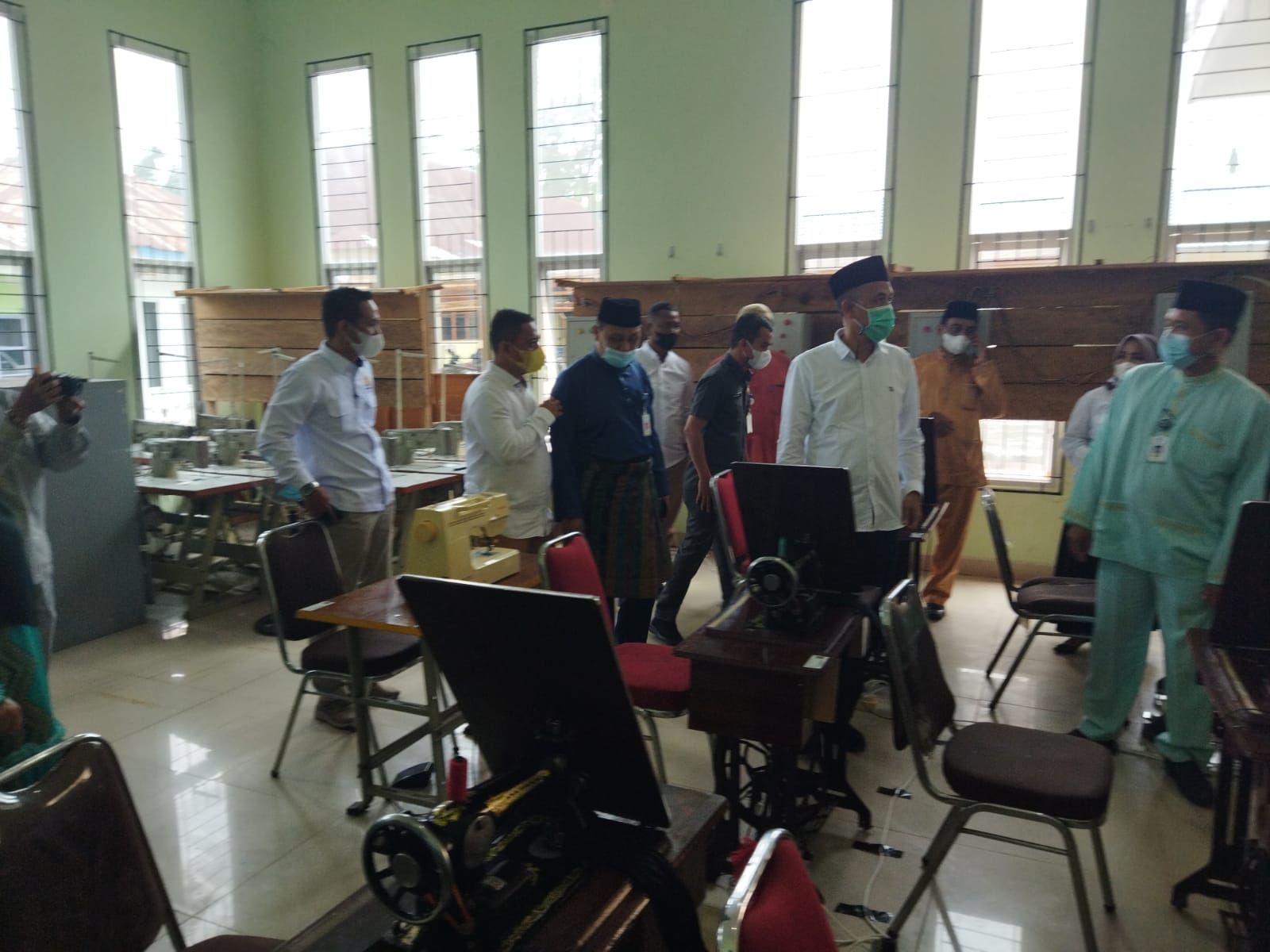 Siapkan Tenaga Terampil, Walikota Buka Pelatihan Produksi Kain Lap