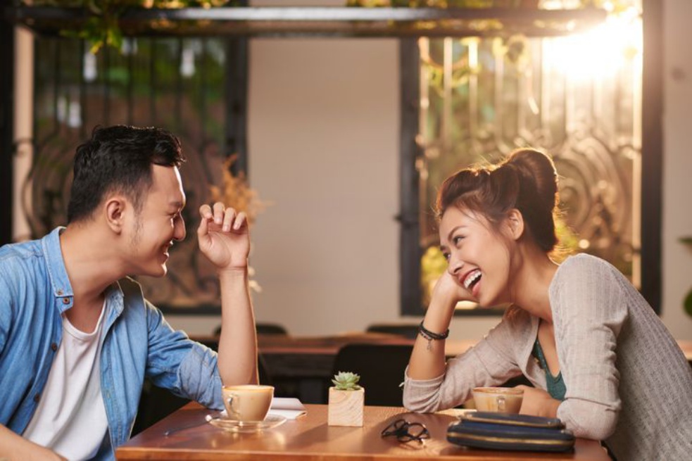 Bingung Punya Pacar Bisa Bikin Keuangan Berantakan?