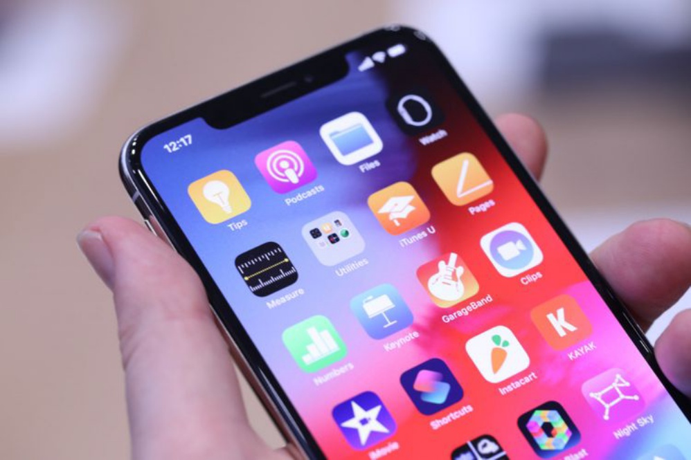 Daya Tarik iPhone Disebut-sebut Makin Turun