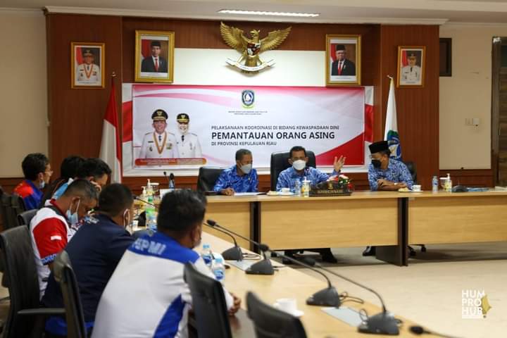 Gubernur Bahas UMP Kepri dan UMK Batam bersama Serikat Buruh
