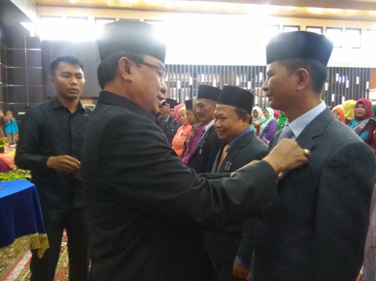 Pemkab Inhil Gelar Penganugerahan Tanda Kehormatan Satyalancana Karya Satya 2018