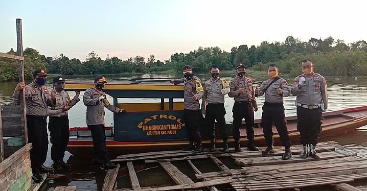 Kapolres Rohil Apresiasi Bhabinkamtibmas Pujud Pembuat Perahu Karhutla