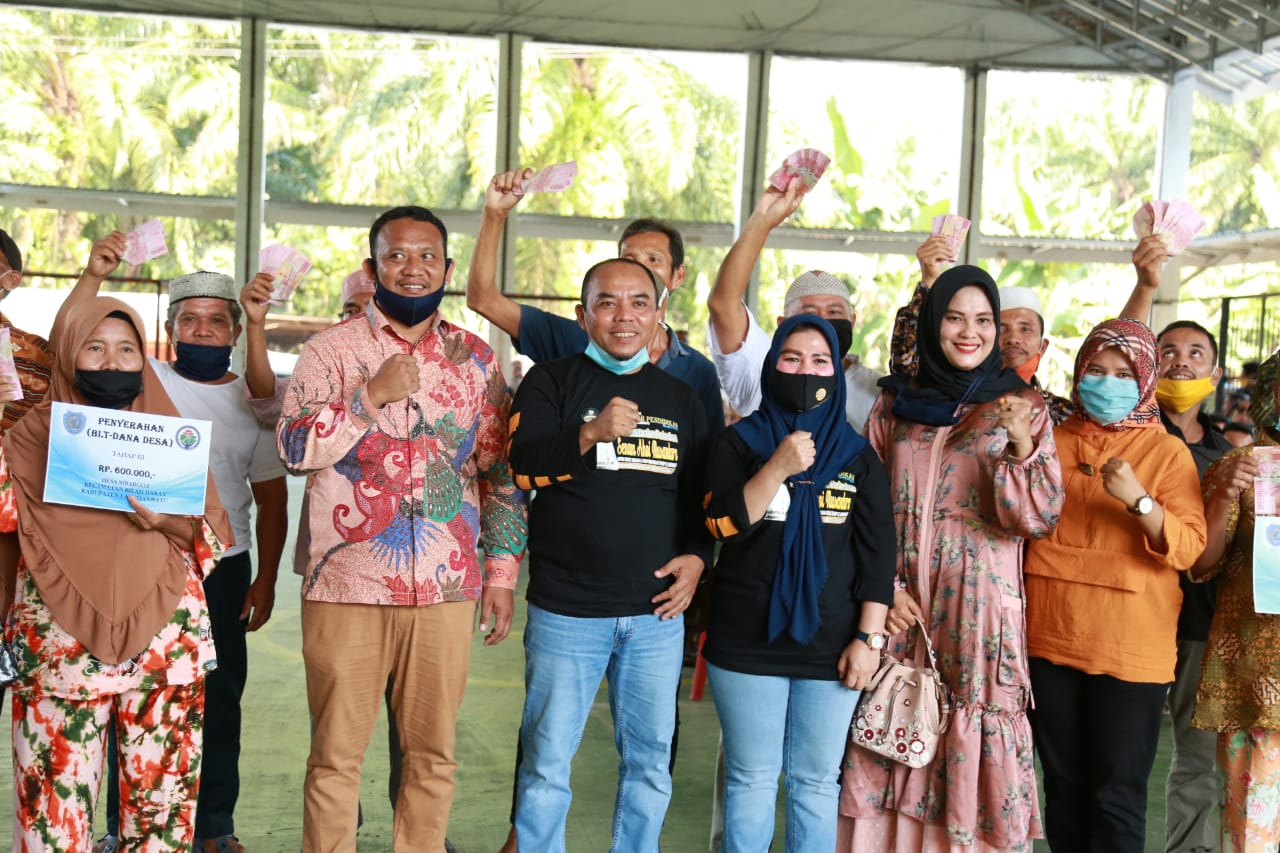Camat Bilah Barat Ucapkan Terimakasih Atas Kehadiran Bupati Labuhanbatu Penyerahan BLT-DD
