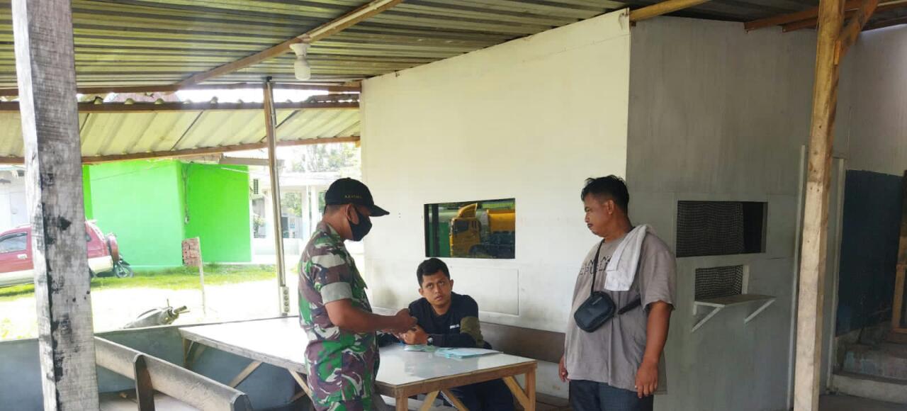 Berkunjung ke Simpang Kelakap Tujuh, Sertu Abu Kasim Ingatkan 3 M