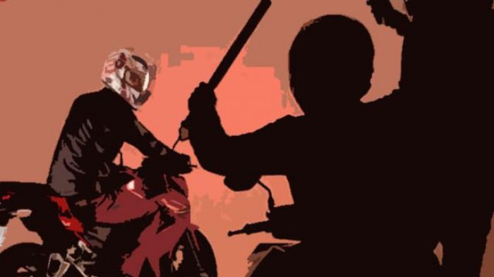 Gadis Ini Berani Lawan Begal Demi Bela Ibunya