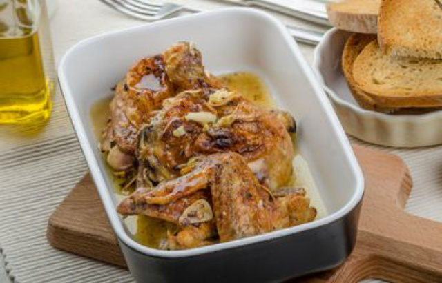 Resep Ayam Goreng Bawang Putih dan Tips Bikin Bumbunya Cepat Meresap