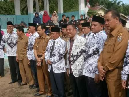 Pengurus PGRI Kecamatan Ukui Dilantik