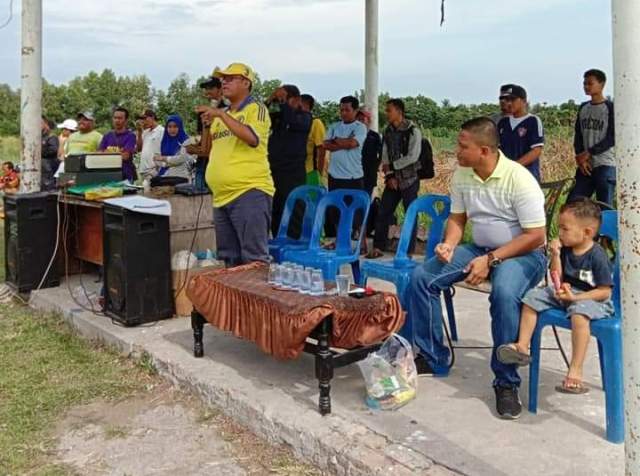 Wawako Dumai Buka Turnamen Sepakbola Usia Dini