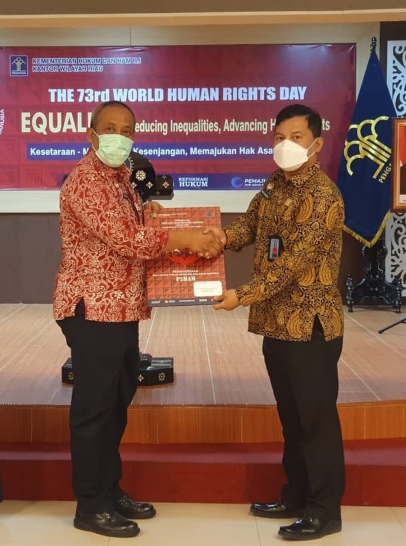 Rutan Dumai Meraih Penghargaan Pelayanan Publik Berbasis HAM Dari Kemenkumham