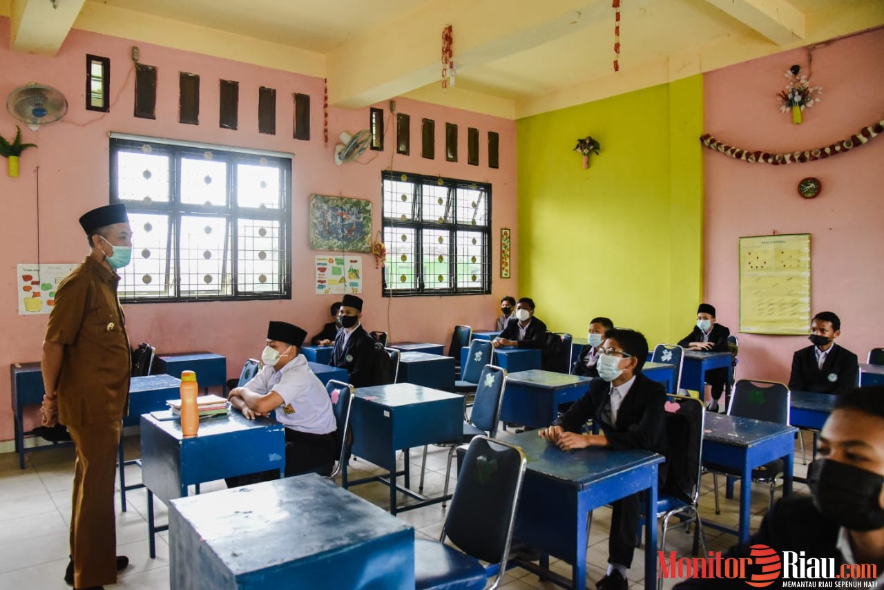 Walikota Dumai Tinjau Pelaksanaan Pembelajaran Tatap Muka Terbatas