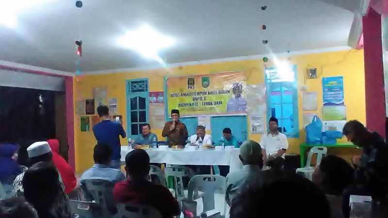 Reses di RW 003 Batu Selicin, Rohaizat Tampung Aspirasi Warga