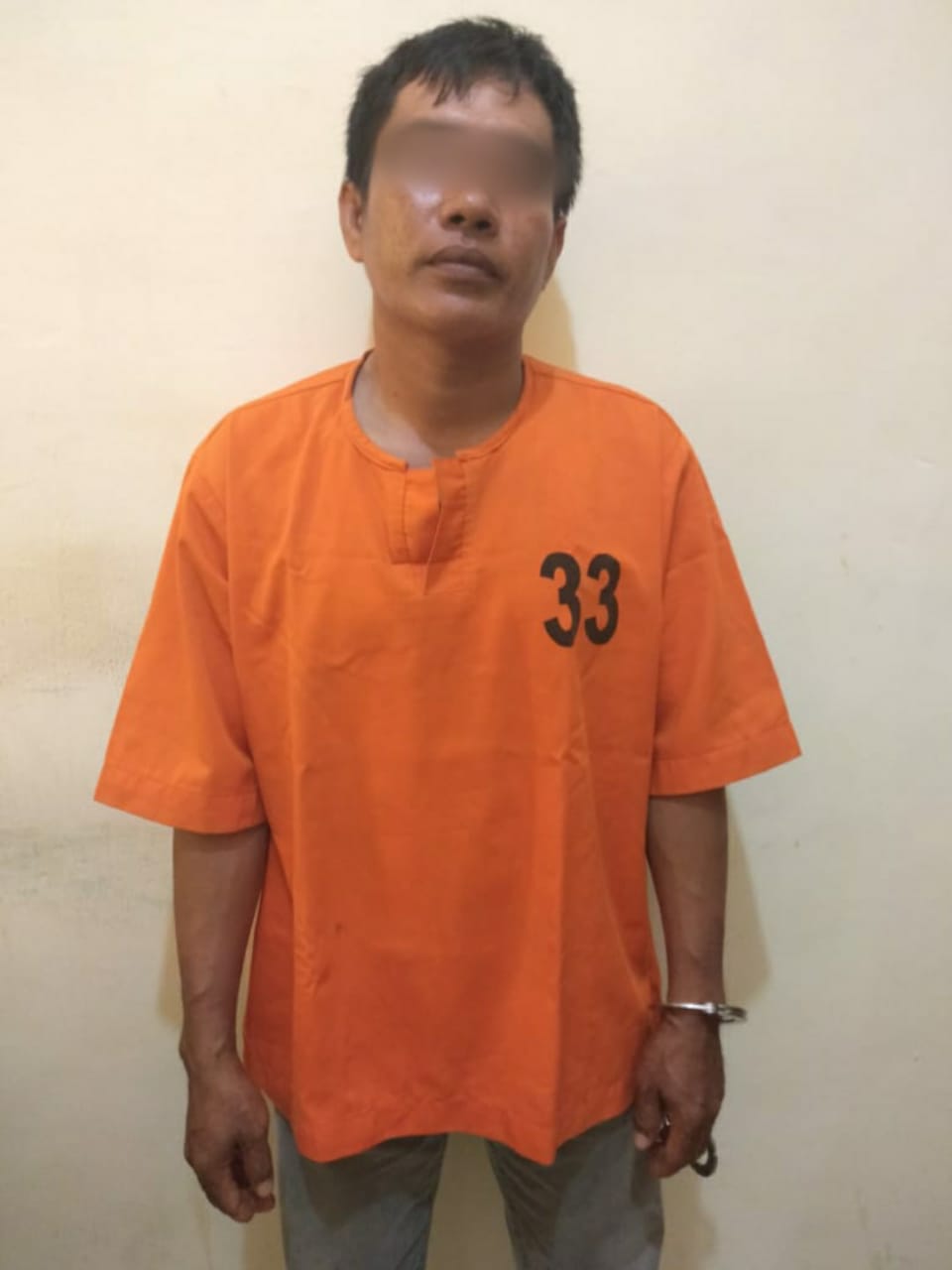Seorang Pria Bejat Gagahi Anak Dibawah Umur, Masuk Sel Polisi