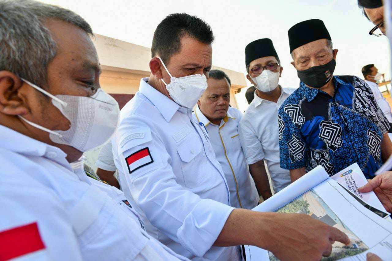 Gubernur Kepri Tinjau Lokasi Gedung LAM yang akan Dibangun