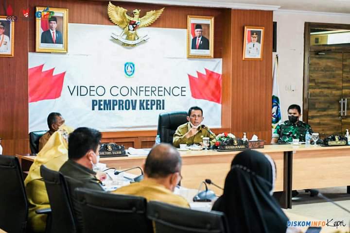 Gubernur Ansar Serukan Serbuan Vaksinasi dan Protokol Kesehatan
