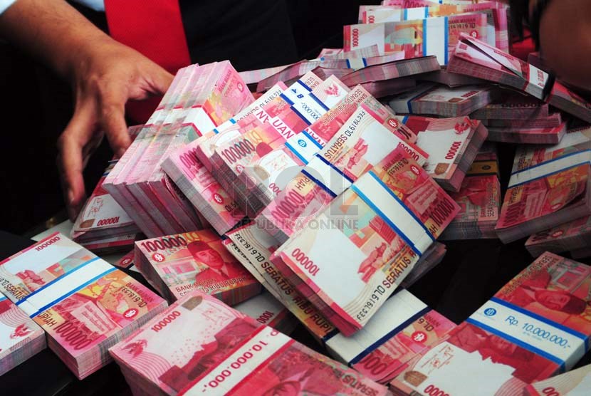 Pemko Dumai Habiskan Rp.18 Miliar untuk Bayar THR