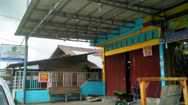 Kantor DPD KNPI Pelalawan Digembok Pemilik Karena Nunggak Sewa