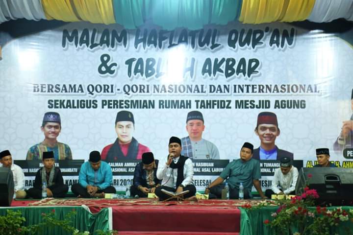 Bupati Andi Suhaimi Dalimunthe Menghadiri Malam Haflatul Qur'an