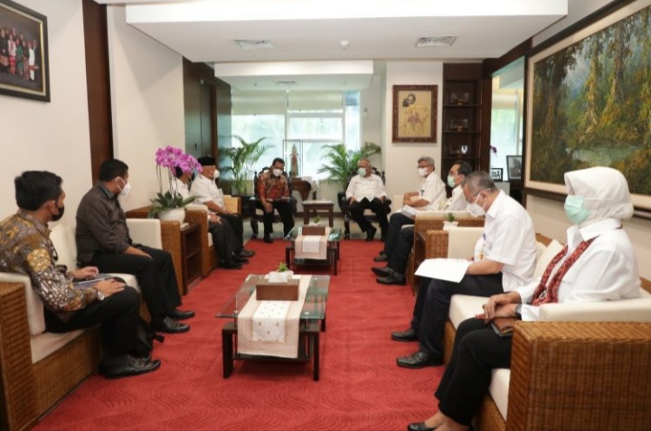 Gubernur Ansar Temui Menteri PUPR, Segera MoU Pembagian Kewajiban