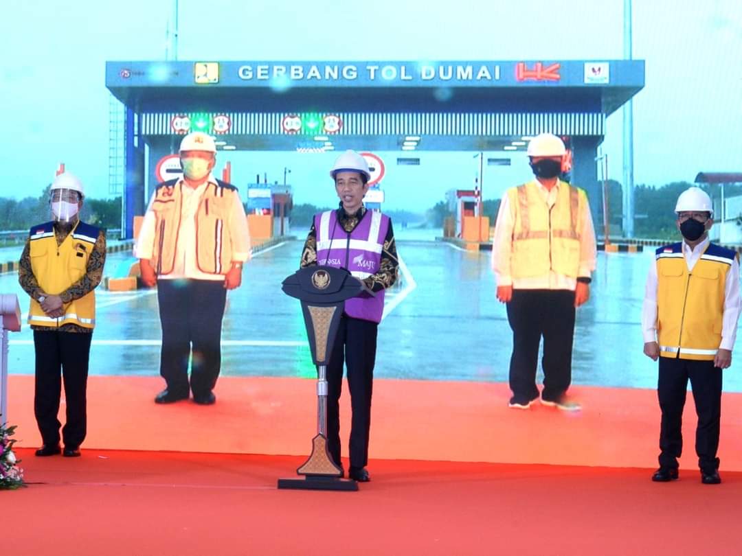 Secara Virtual, Jokowi Resmikan Tol Pekanbaru - Dumai