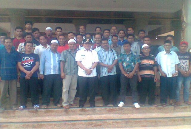 Warga Cipang Kiri Hilir Mengadu ke Bupati Terkait Dugaan Kecurangan Pilkades