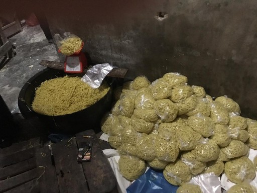 BBPOM Pekanbaru Sita 150 Kg Mie Berformalin dari Pabrik Rumahan