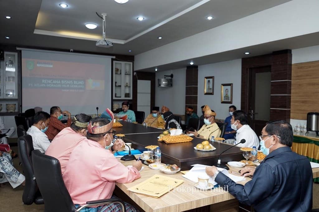 Plt Kepala Disdagtri Inhil Hadiri Rapat bersama PT KIG