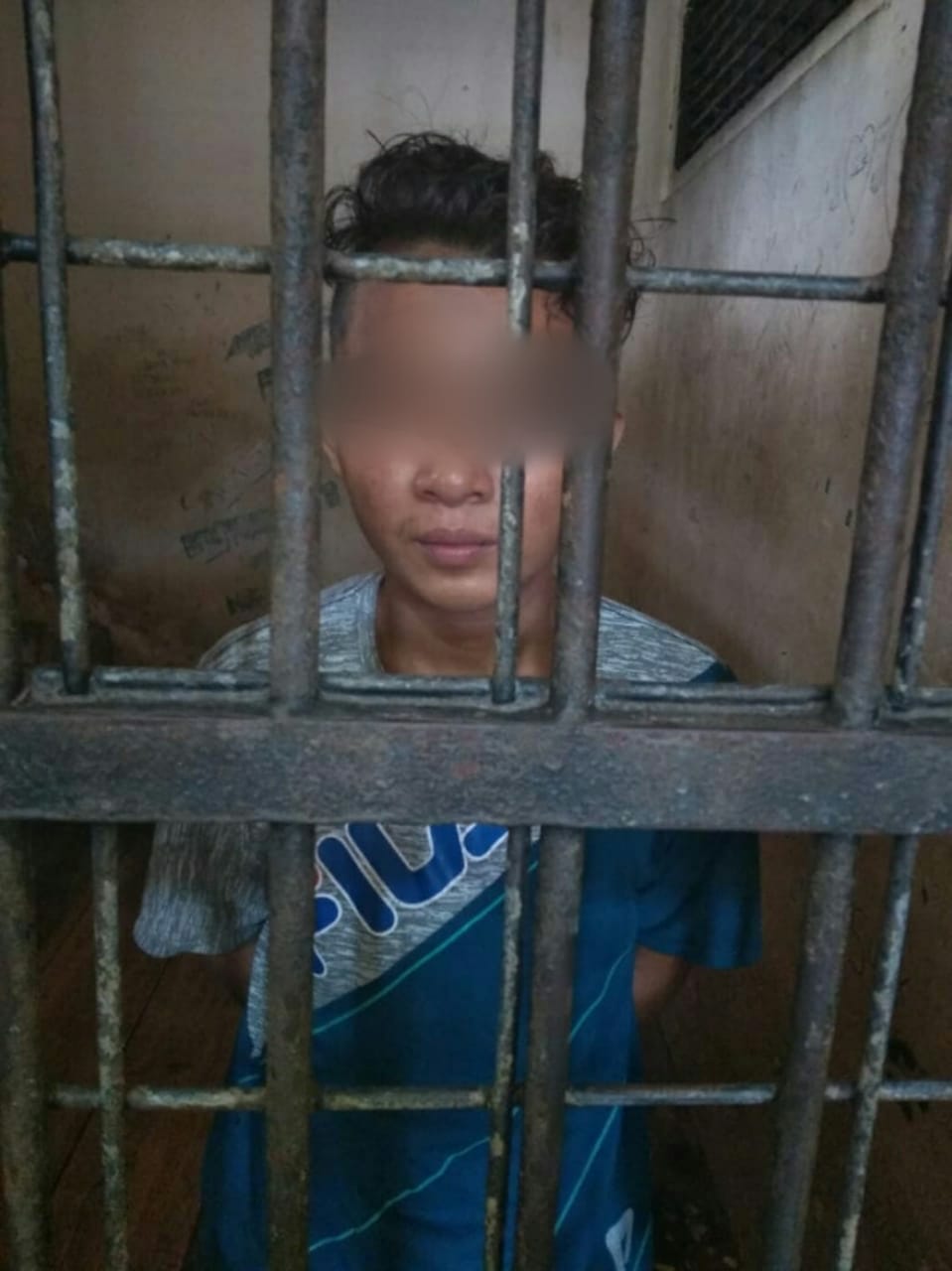Akibat Curi 3 Hp, Pemuda IW di Gelandang ke Dalam Sel Polisi