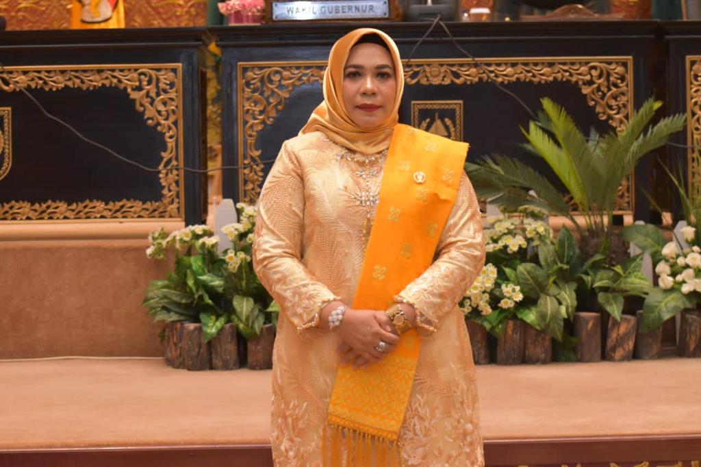Yanti Komala Sari Mengucapkan Tahniah Kepada Pengurus LAMR Yang Baru
