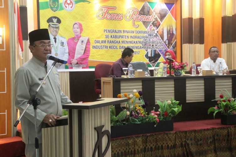 Bupati Hadiri Temu Ramah dengan Pengrajin Binaan Dekranasda Inhil