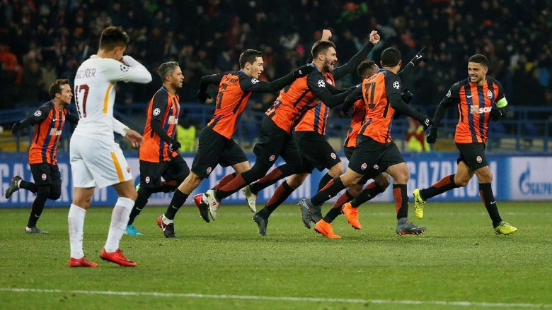 Shakhtar Tundukkan Roma 2-1