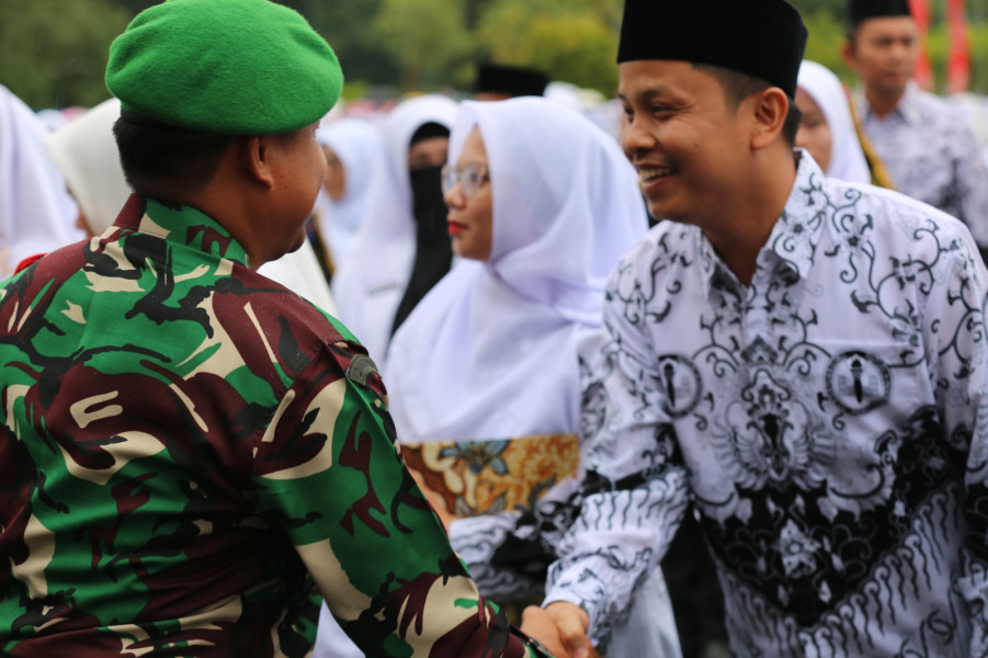 Letkol Arh Muliyadi Sampaikan Ucapan Selamat Hari PGRI ke-79